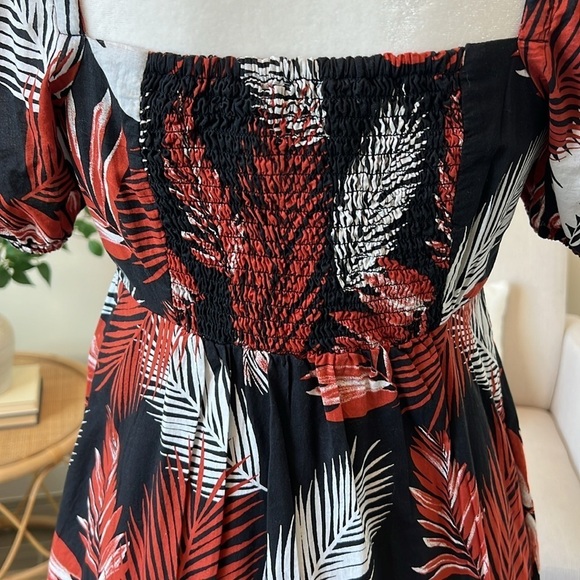 J. Crew Tropical Summer Puff Sleeve Twist Front Smocked Back Midi Dress Size 2 - Picture 7 of 16